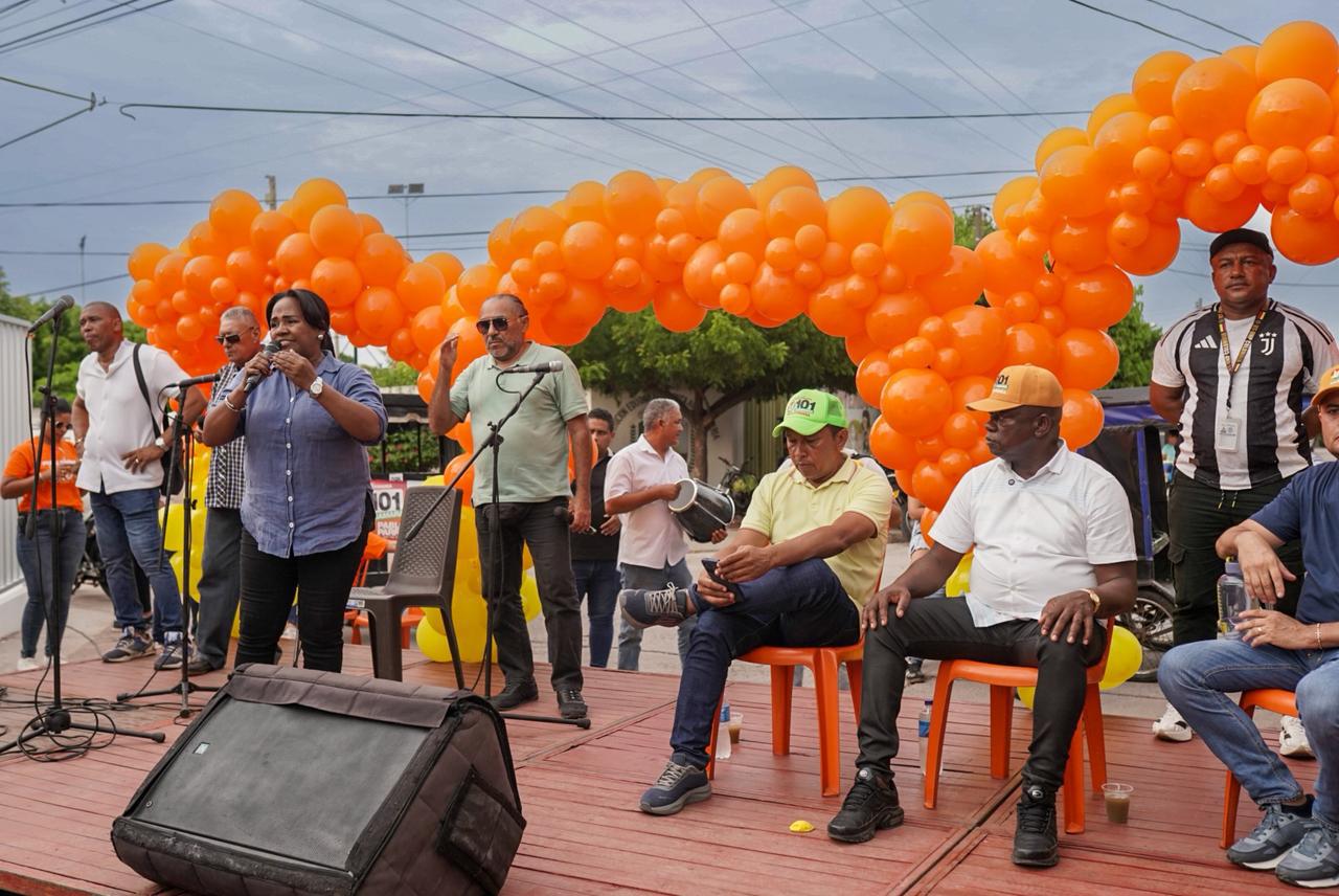 Al son de expresiones culturales, Urumita recibió a Pablo Parra, el próximo representante de los guajiros noticia 13 5